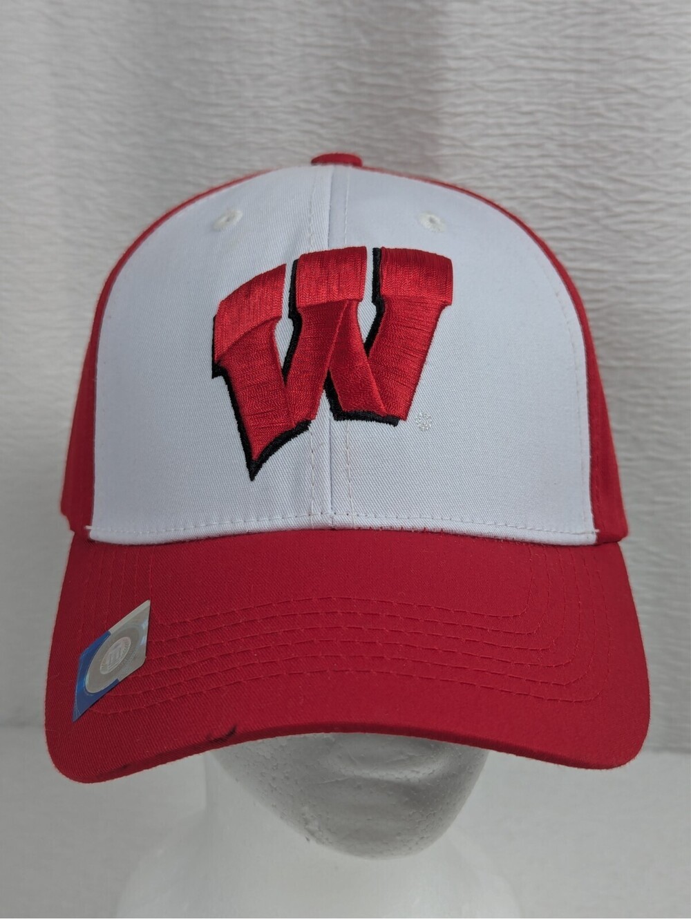 Wisconsin Badgers - NCAA Adjustable - Cap / Cap - Captivating Headgear